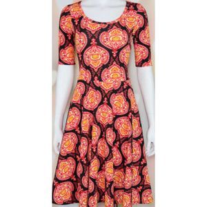 Lularoe Nicole Dress Beautiful Print Size: Small